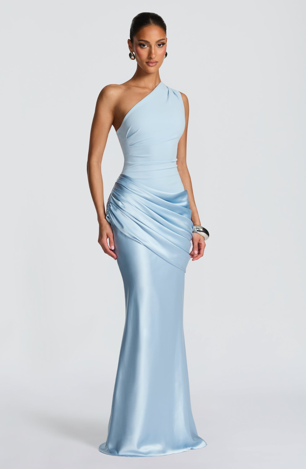 Seraphina • Vestido Maxi de Un Solo Hombro Esculpido