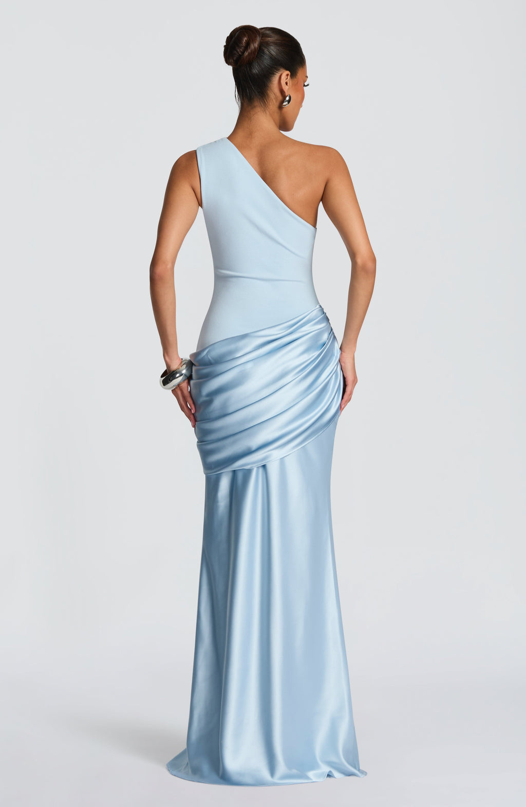 Seraphina • Vestido Maxi de Un Solo Hombro Esculpido