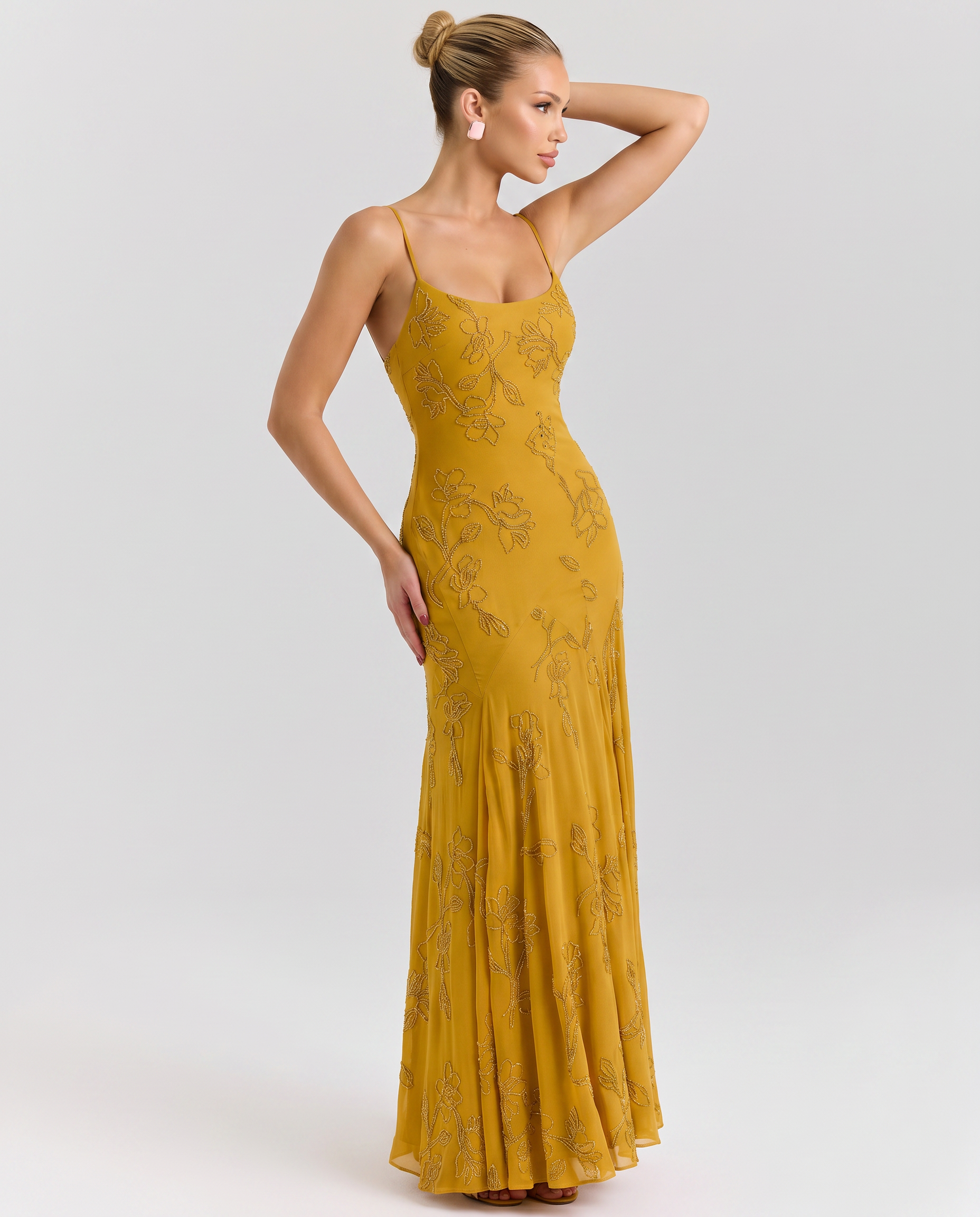 Evie • Maxi con Perlas y Espalda con Cordones