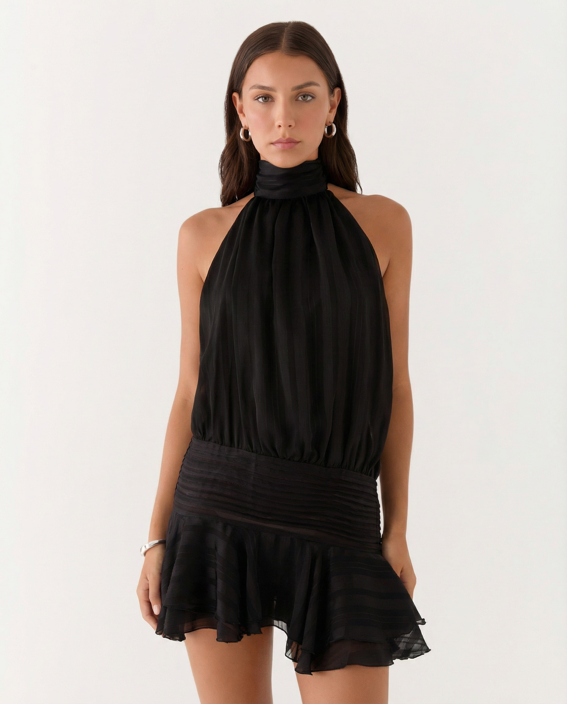 Deborah • Mono con escote halter y volante