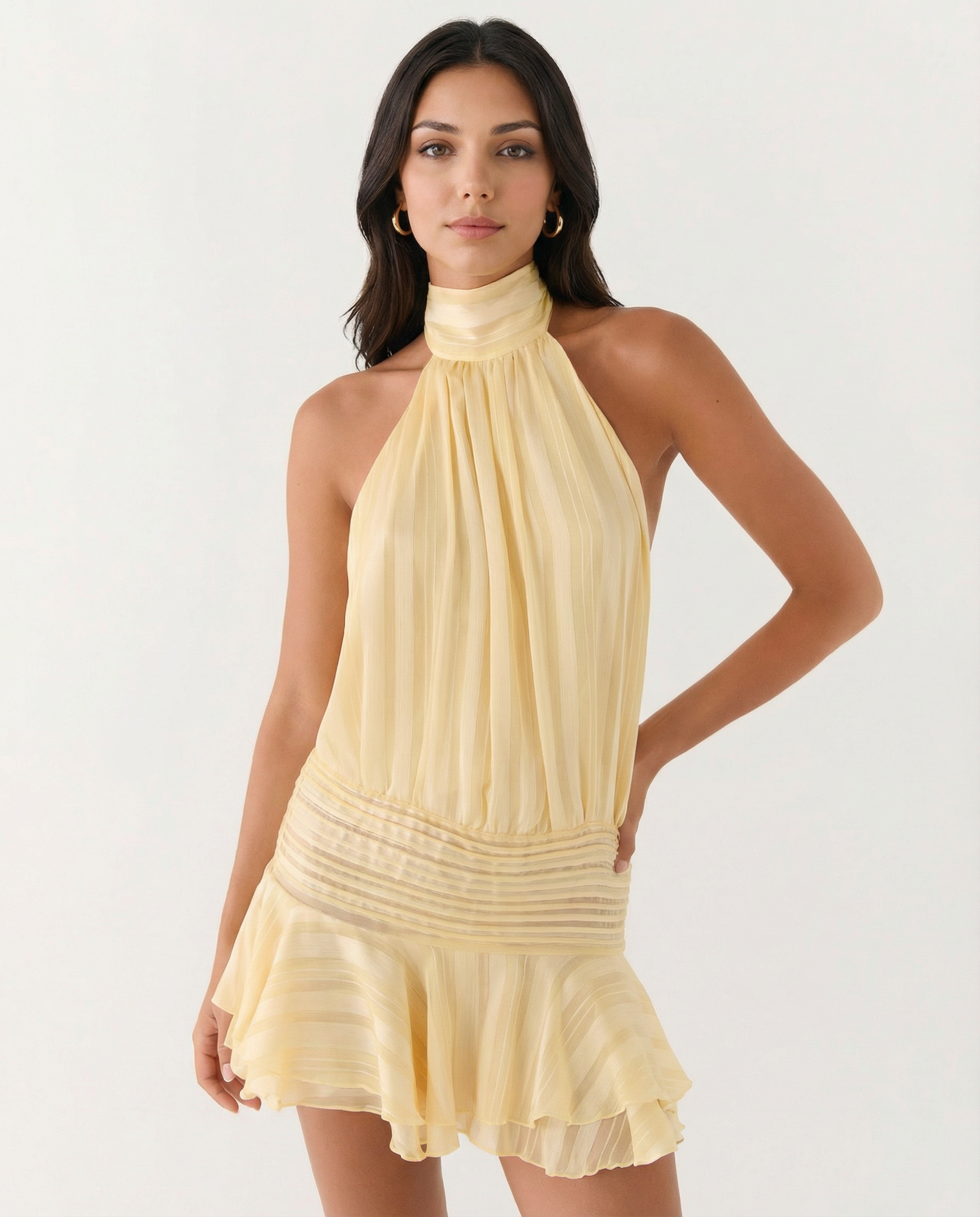 Deborah • Mono con escote halter y volante