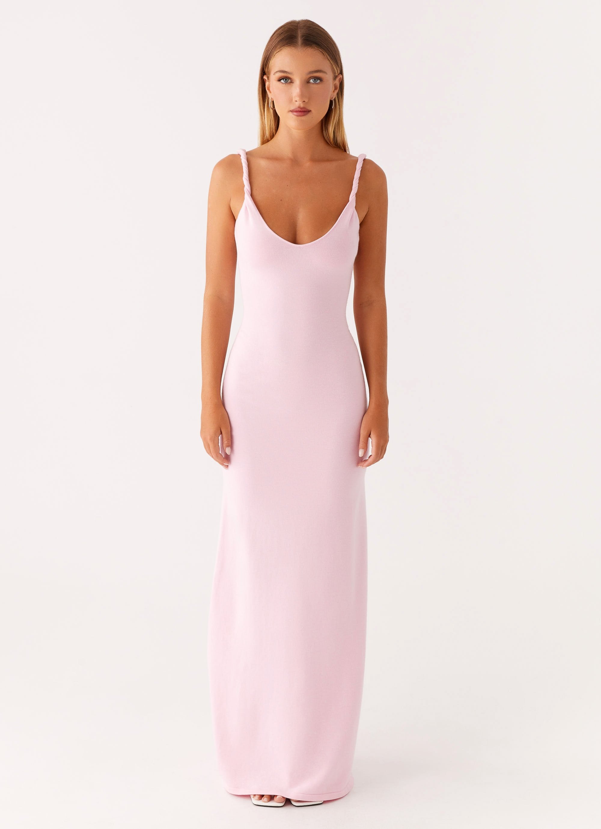 Shawna • Vestido Maxi con Tirantes Torcidos