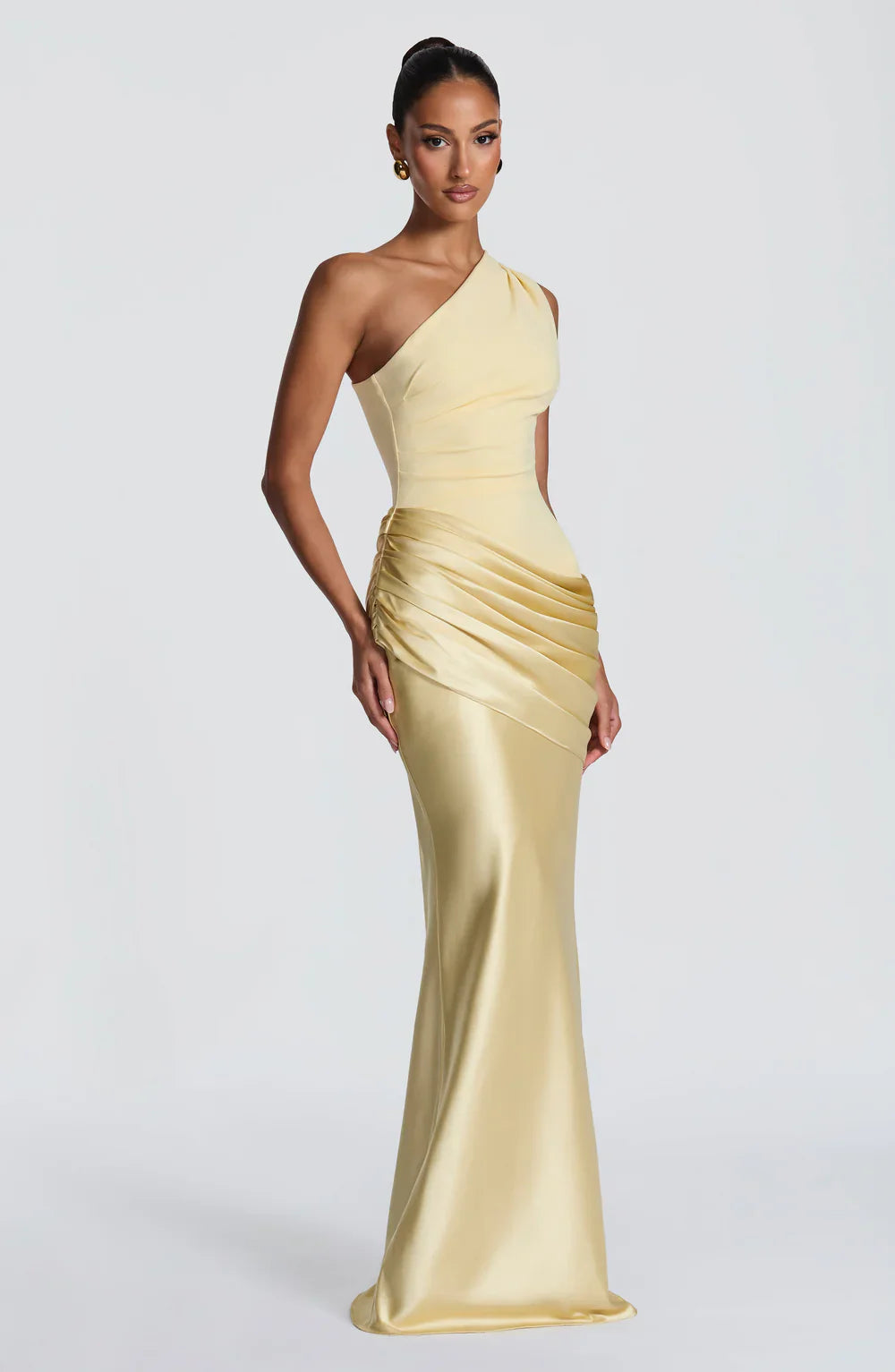 Seraphina • Vestido Maxi de Un Solo Hombro Esculpido