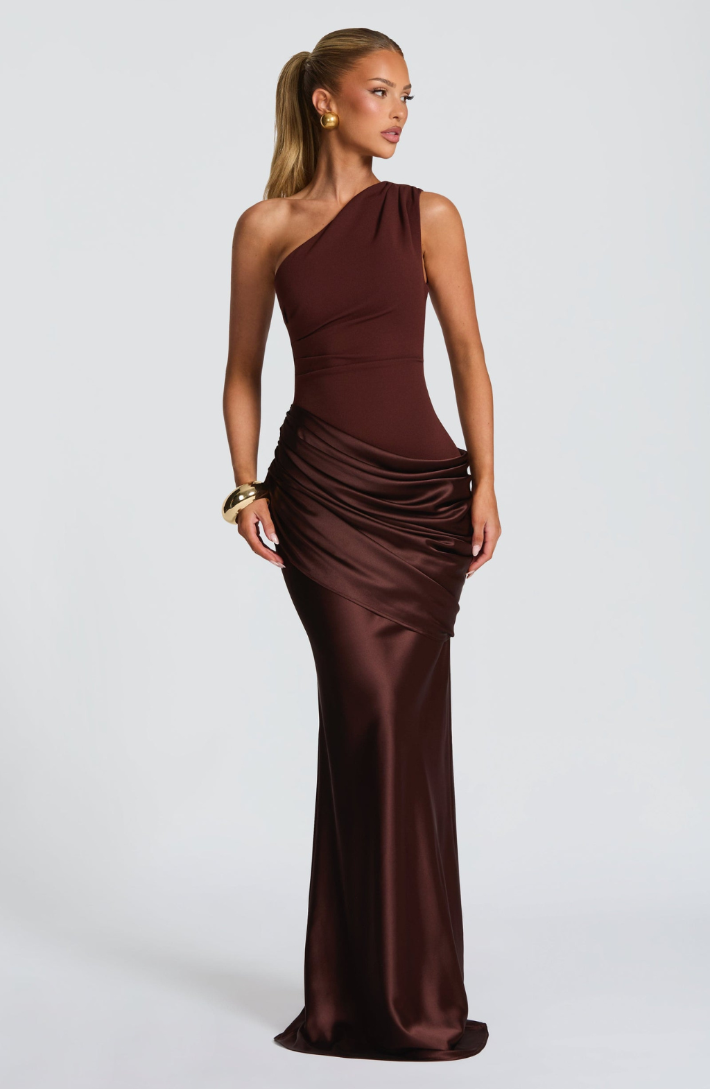 Seraphina • Vestido Maxi de Un Solo Hombro Esculpido