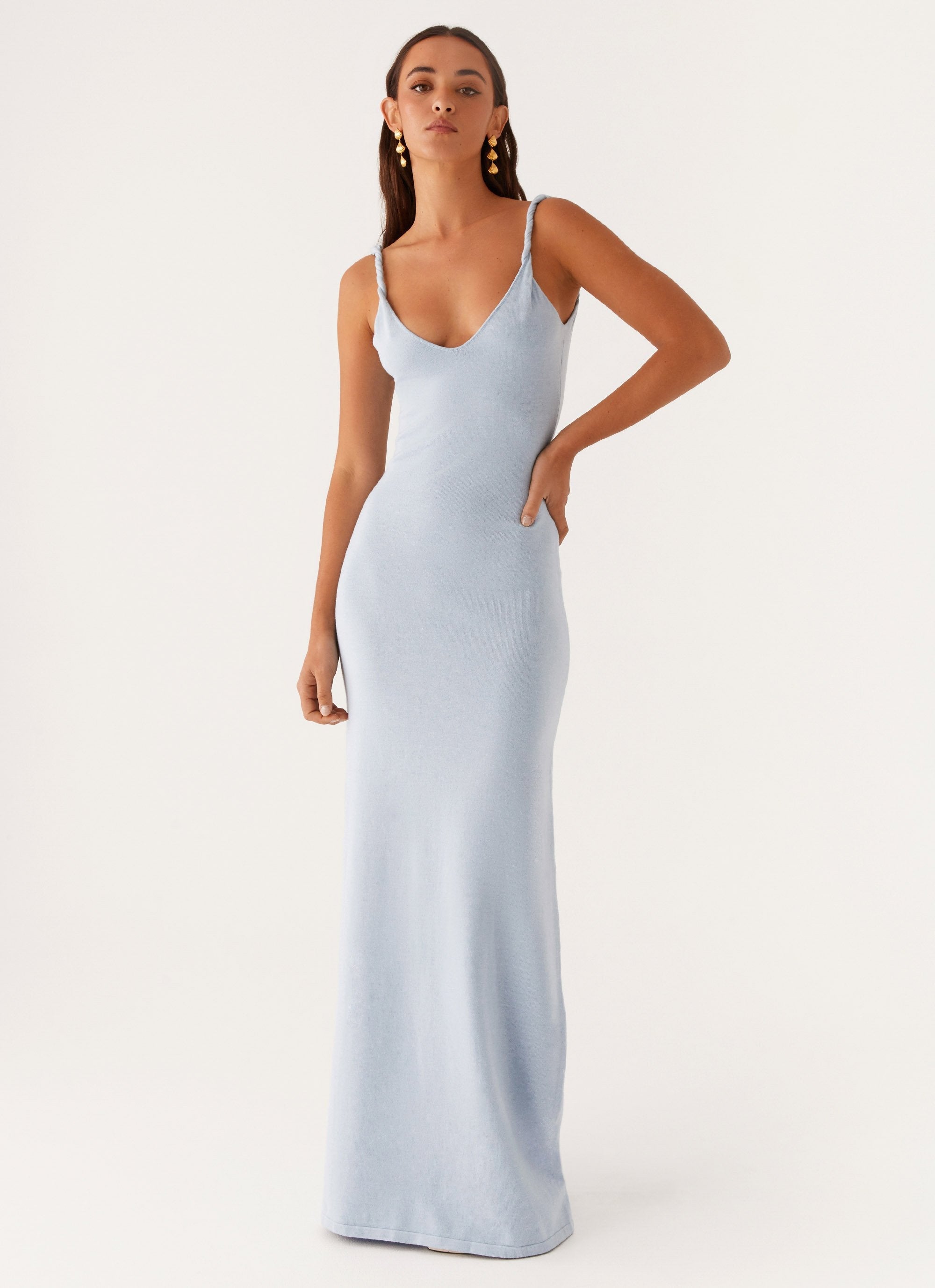 Shawna • Vestido Maxi con Tirantes Torcidos